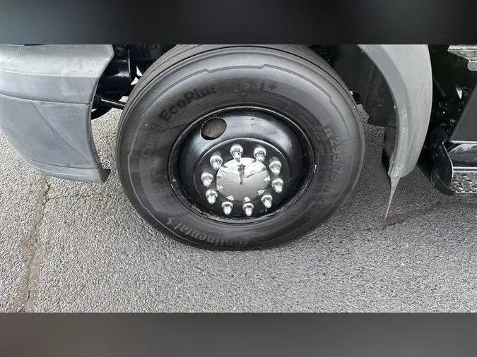 2018 INTERNATIONAL RH613