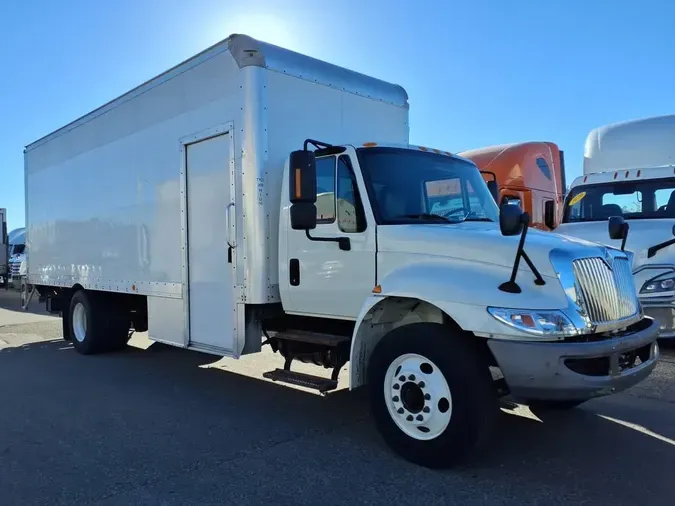 2018 NAVISTAR INTERNATIONAL 4300 LP