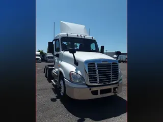 2018 FREIGHTLINER/MERCEDES CASCADIA 125