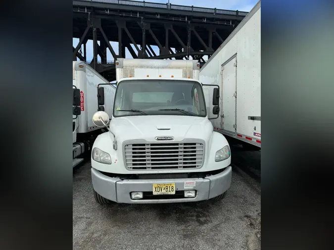 2016 FREIGHTLINER/MERCEDES M2 106