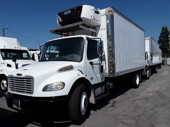 2017 FREIGHTLINER/MERCEDES M2 106