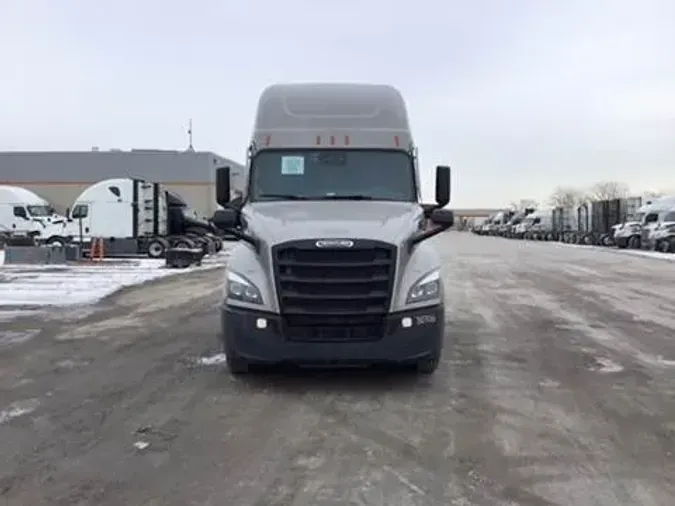 2024 Freightliner Cascadia