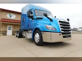 2020 Freightliner Cascadia