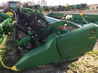 2017 John Deere 640FD