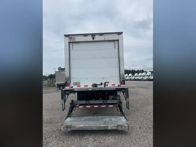 2020 FREIGHTLINER/MERCEDES M2 106