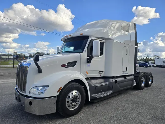 2020 Peterbilt 579