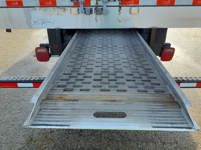 2019 FREIGHTLINER/MERCEDES M2 106