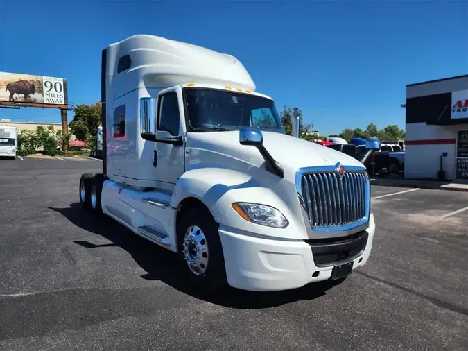 2022 INTERNATIONAL LT625