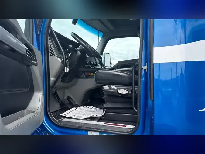 2021 KENWORTH T680