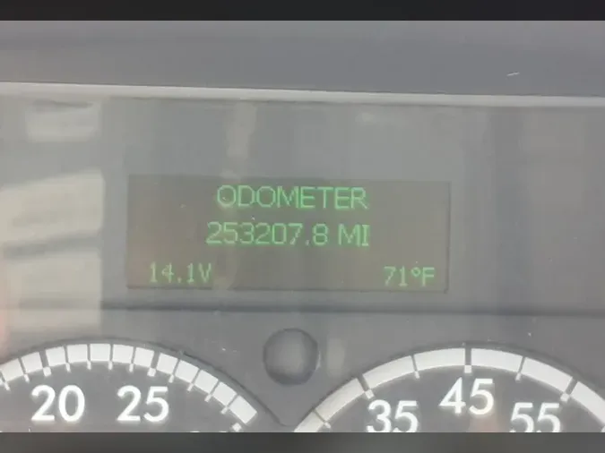 2020 FREIGHTLINER M2 106