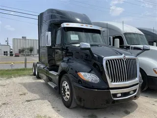2019 INTERNATIONAL LT
