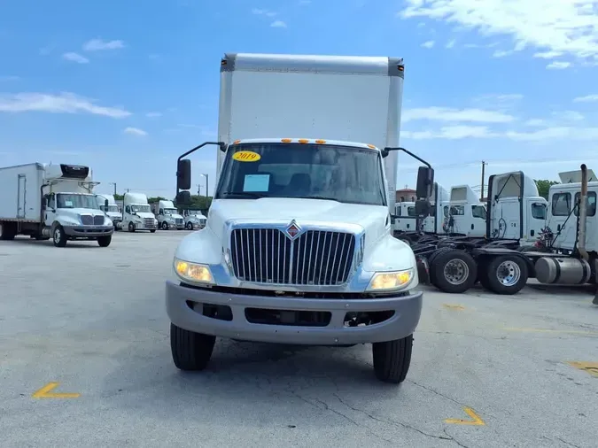 2019 NAVISTAR INTERNATIONAL MV607 (4X2)