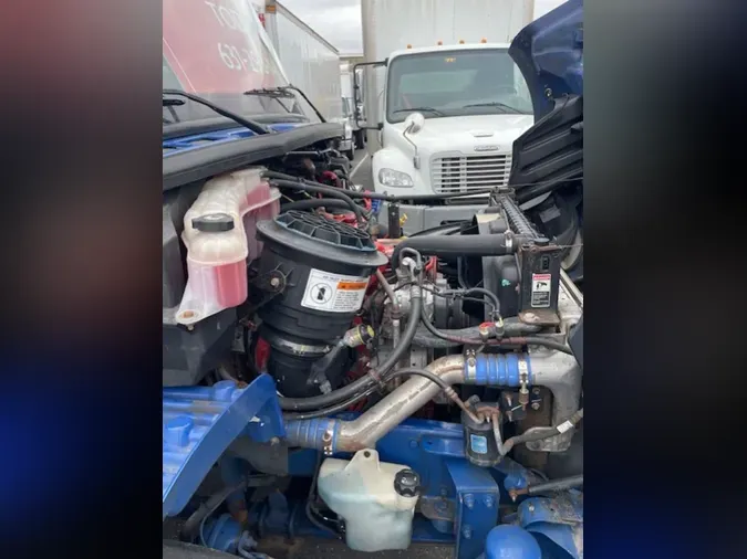 2019 FREIGHTLINER/MERCEDES M2 106