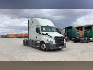 2022 Freightliner Cascadia 126