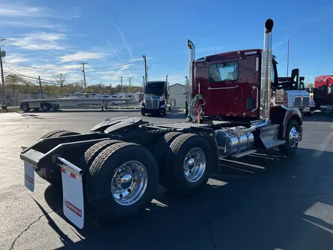 2025 Kenworth T680