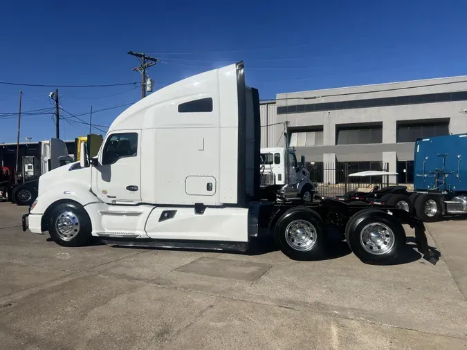 2021 Kenworth T680