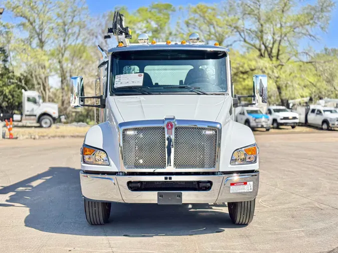 2025 KENWORTH T280