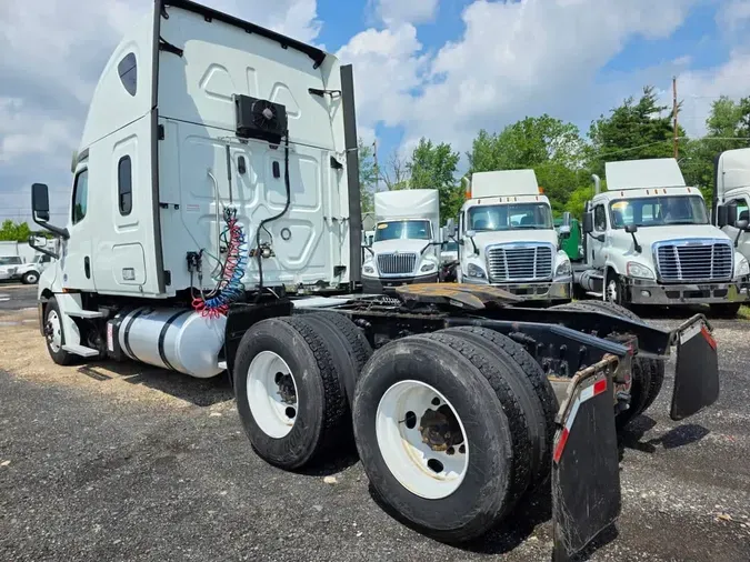 2019 FREIGHTLINER NEW CASCADIA PX12664