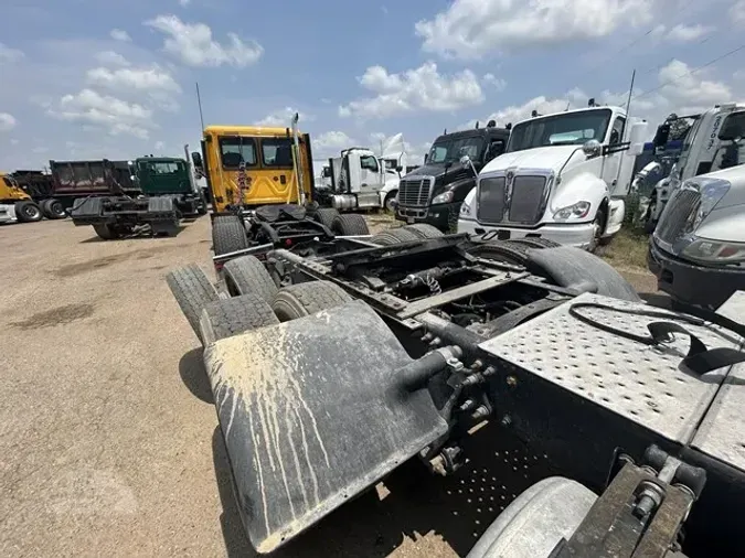 2017 FREIGHTLINER CASCADIA 113