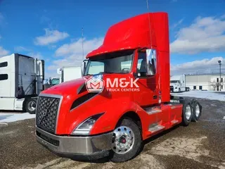2020 VOLVO VNL62T