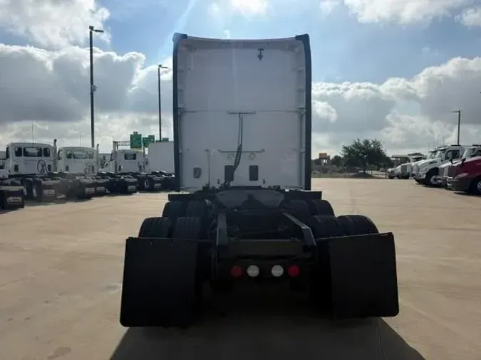 2020 Kenworth T680ddfca6770b9db97aefa73c310319bad1