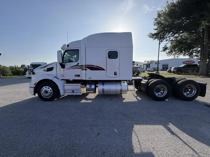 2022 Peterbilt 579de029a1632d07d94abb27a5123f91608