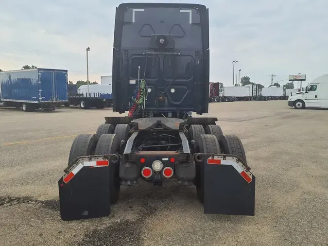 2021 FREIGHTLINER NEW CASCADIA PX12664