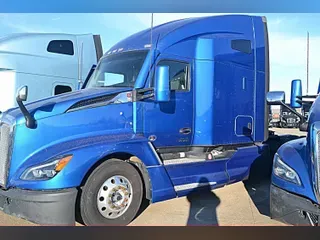 2022 KENWORTH T680