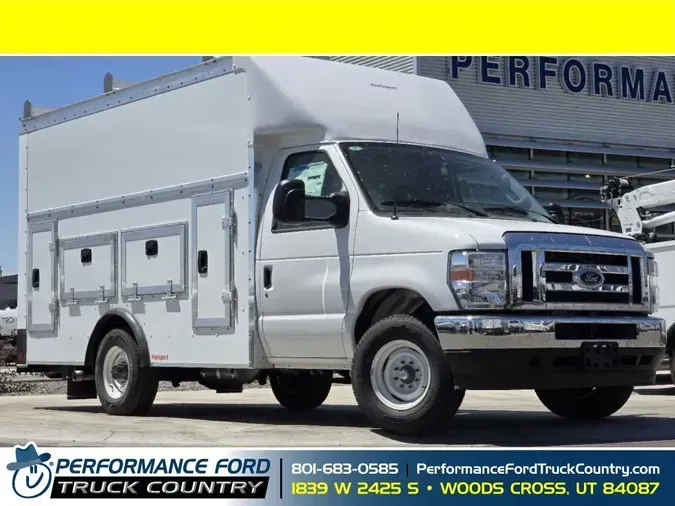 2025 Ford E-Series Cutawayde0675e82b82b81ffadd6328f8dbfb82