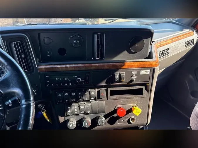 2022 INTERNATIONAL LTde06cd89ba783d5b24638dc23187b954