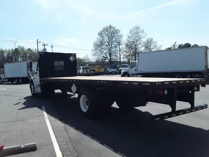2017 FREIGHTLINER/MERCEDES M2 106