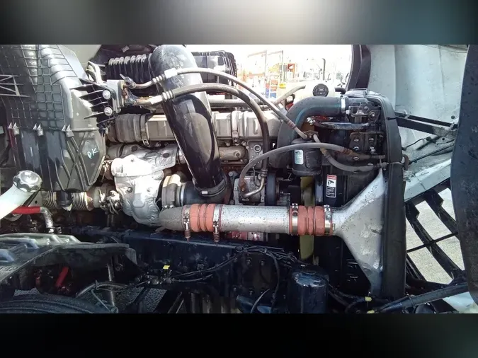 2019 Freightliner Cascadia 126