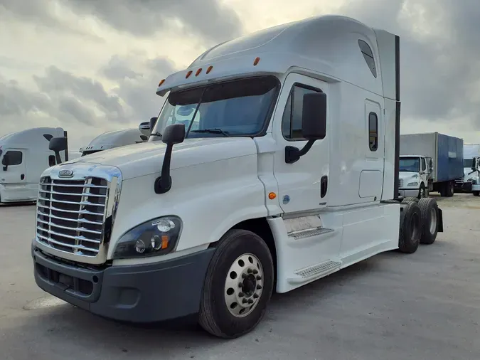 2018 FREIGHTLINER/MERCEDES CASCADIA 125de0f8da373ee845c4b37c38ac82c151b