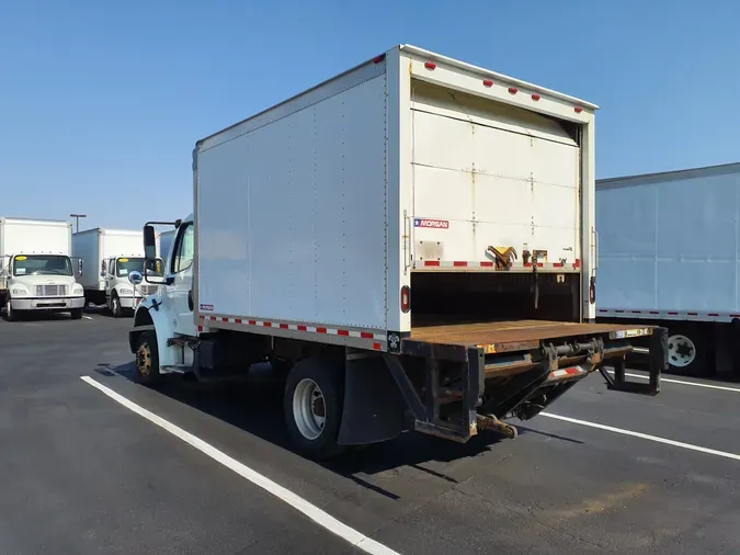 2018 FREIGHTLINER/MERCEDES M2 106de10853bd98df1dab757729727e81170
