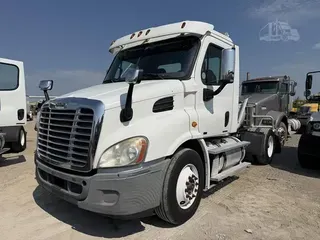 2011 FREIGHTLINER CASCADIA 125