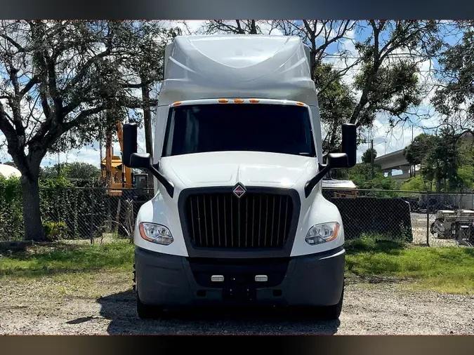 2021 INT LT625 6x4