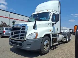 2018 FREIGHTLINER CASCADIA 125