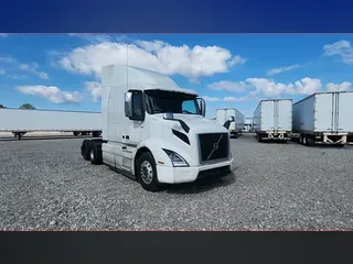 2019 Volvo VNL 740