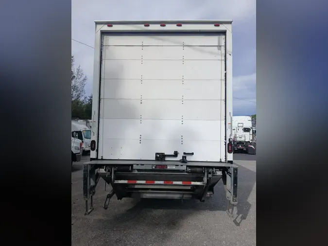 2020 FREIGHTLINER/MERCEDES M2 106