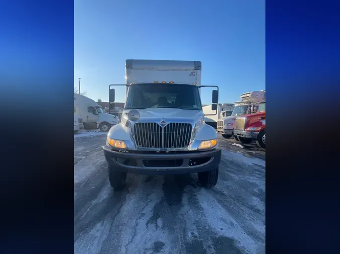2017 NAVISTAR INTERNATIONAL 4300