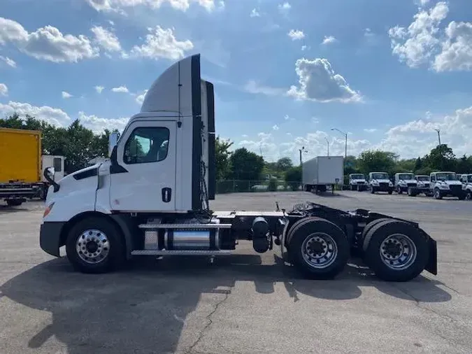 2020 Freightliner Cascadia