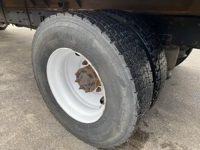 2019 Freightliner Business Class M2 106de183d096f4ed486cbab885bc8875655