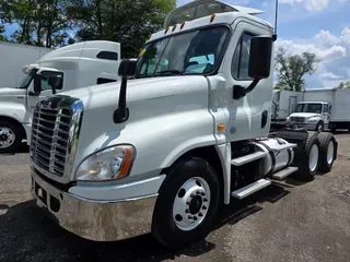 2019 FREIGHTLINER M2 112