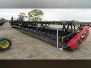 2019 MacDon FD140