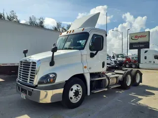 2019 FREIGHTLINER/MERCEDES CASCADIA 125