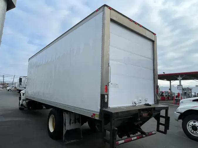 2018 NAVISTAR INTERNATIONAL 4300