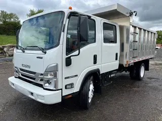 2023 ISUZU NPR