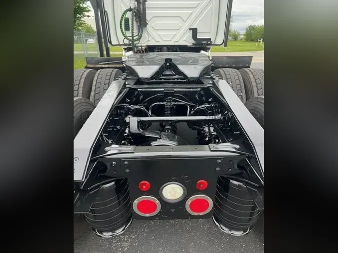 2020 International LT625