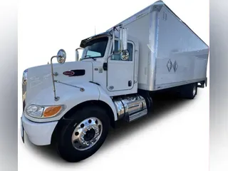 2020 Peterbilt 337