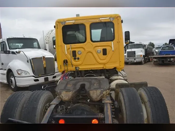 2013 FREIGHTLINER CASCADIA 125